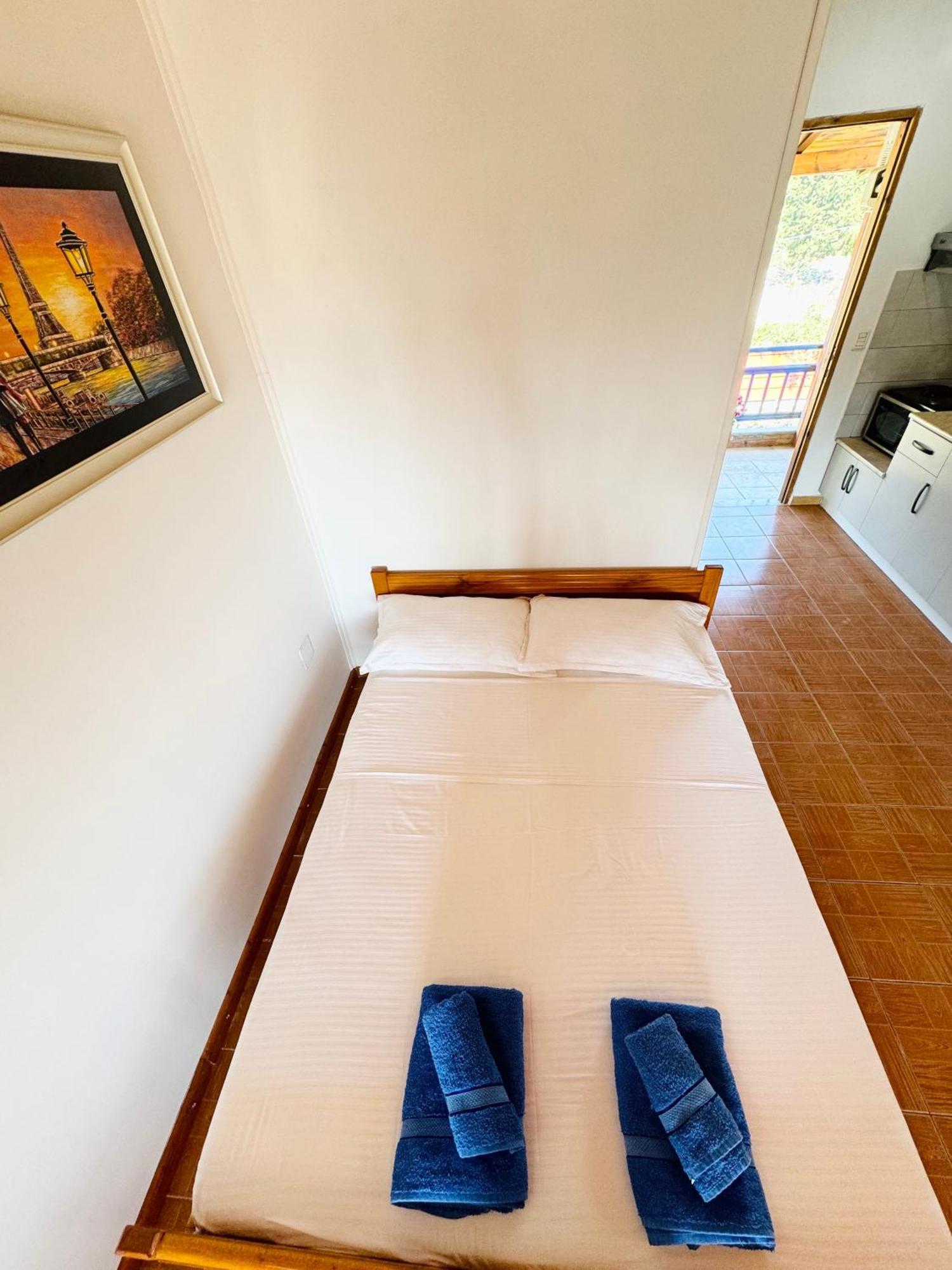 Guesthouse Rondo Хімара Екстер'єр фото