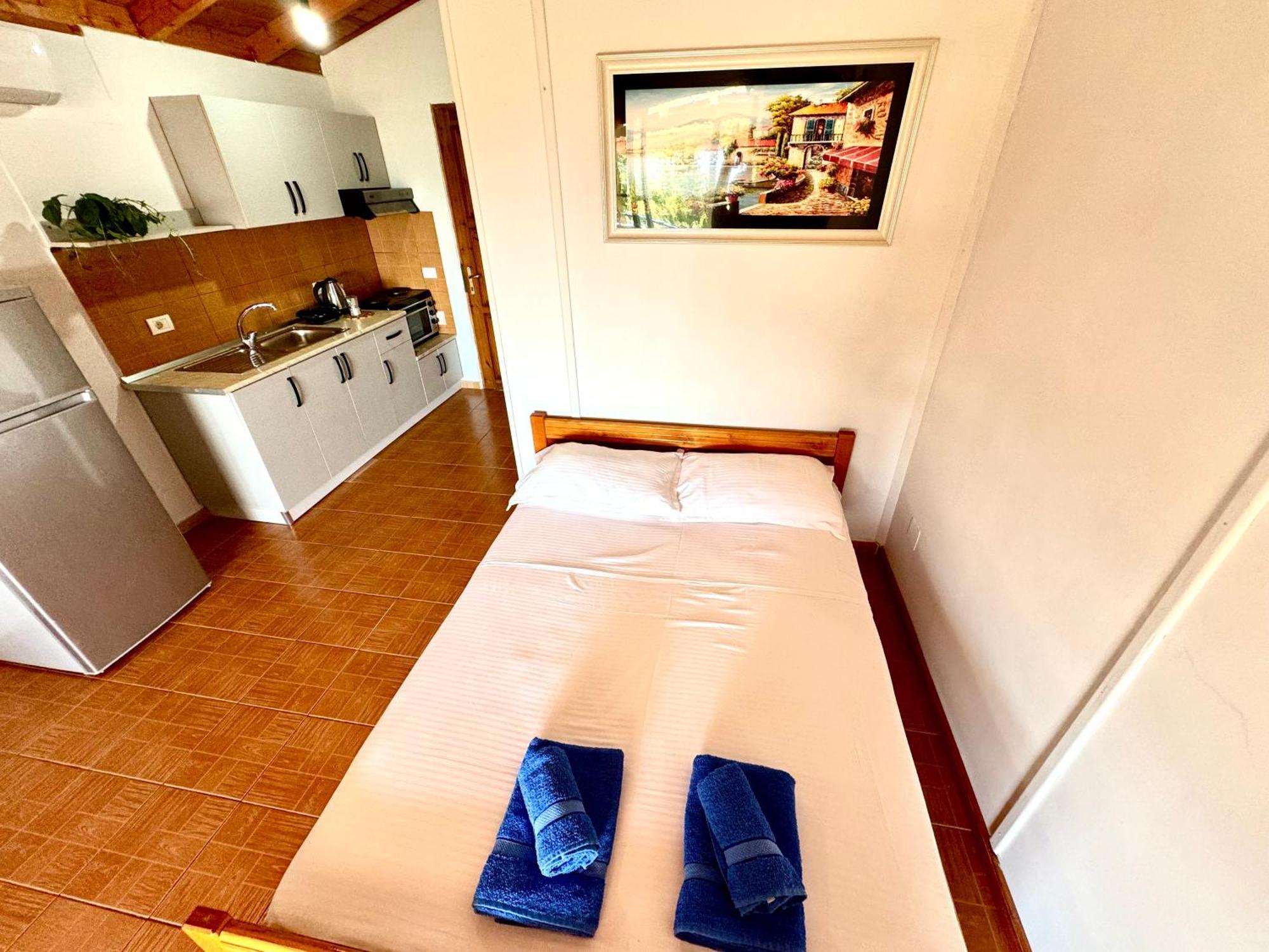 Guesthouse Rondo Хімара Екстер'єр фото