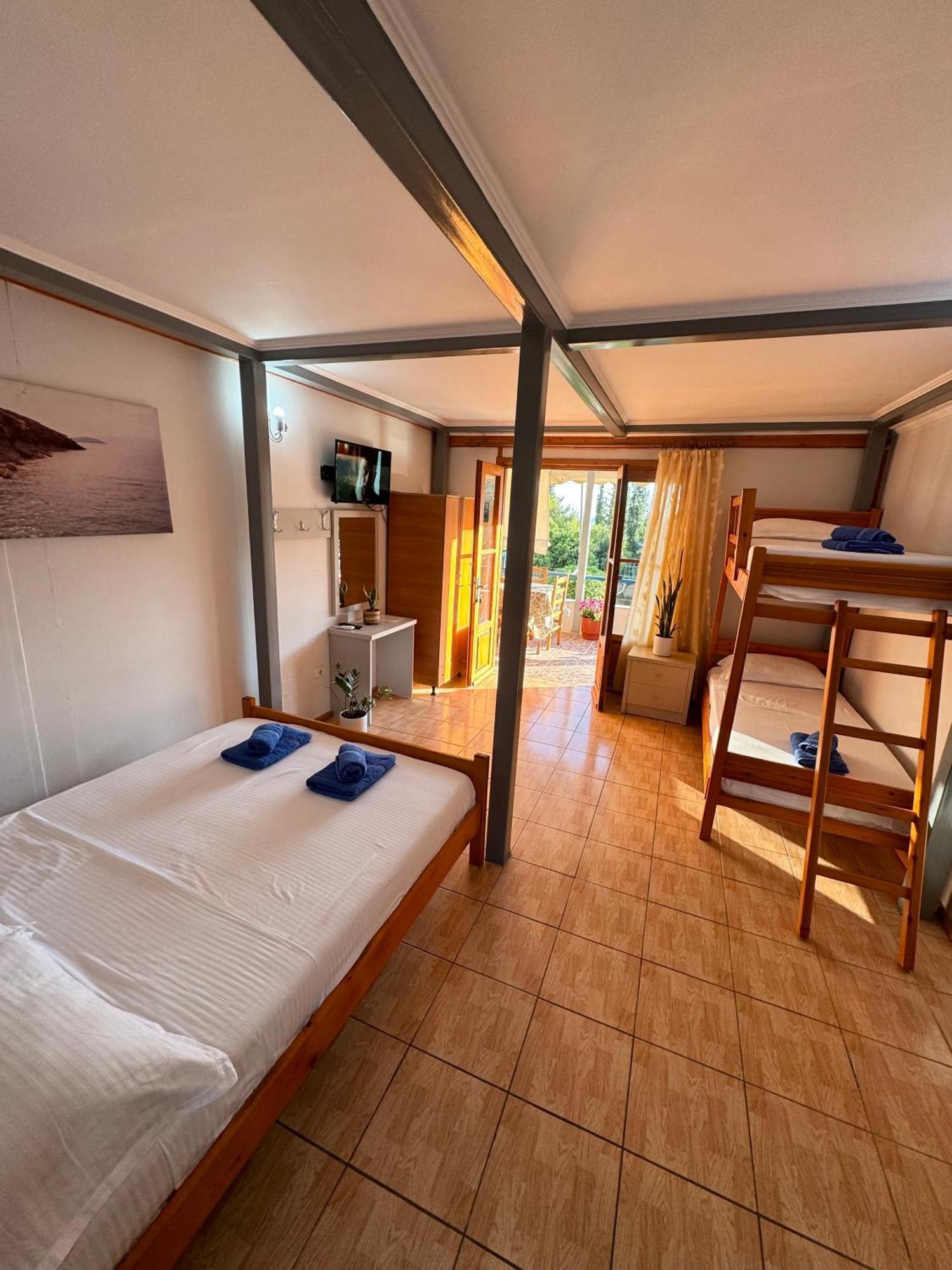 Guesthouse Rondo Хімара Екстер'єр фото