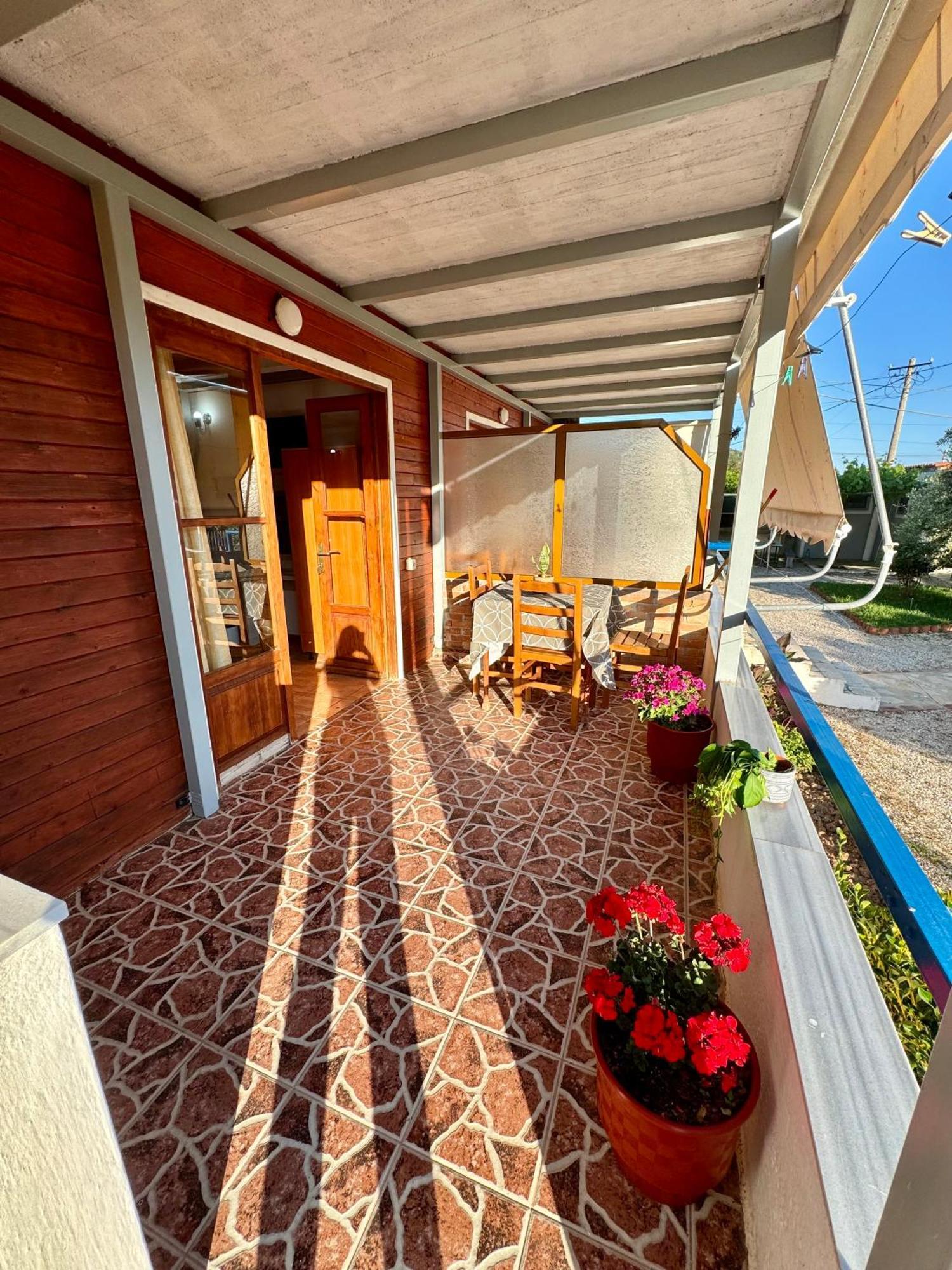 Guesthouse Rondo Хімара Екстер'єр фото